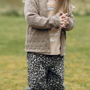 Hust Claire Bukser Tammy Big Leo 4501 French Oak